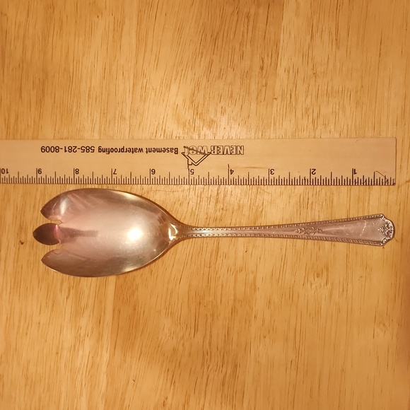 WM.A.Rogers Other - Vintage Wm A Rogers AA Silver Plate Forked Salad Serving Spoon